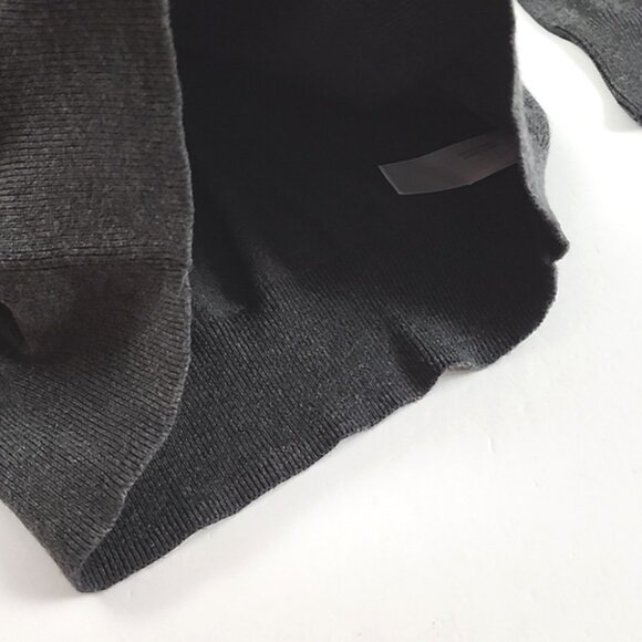 NWT OLD NAVY Women's Knit V Neck Long Sleeves Pullover Sweater Top Size Small - Picture 6 of 11